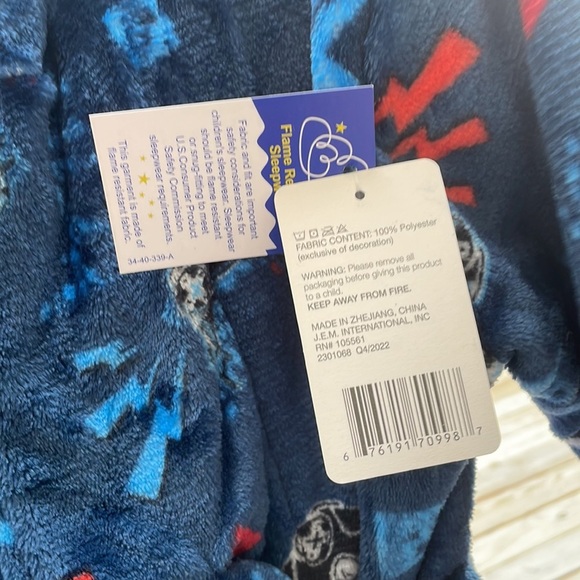 🎮 NWT- Boy's GAMER Soft Fleece Robe & Slippers Size S - Picture 5 of 9